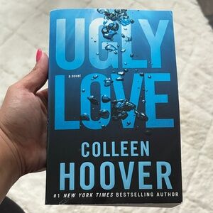 Ugly Love by Colleen Hoover Book